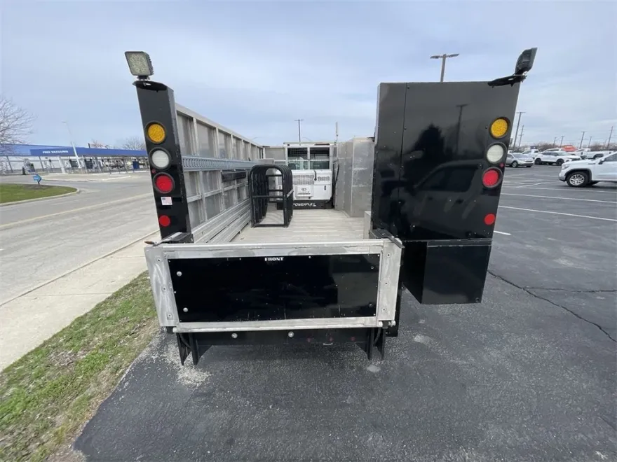 2015 Ford Transit Chassis Cab photo 1
