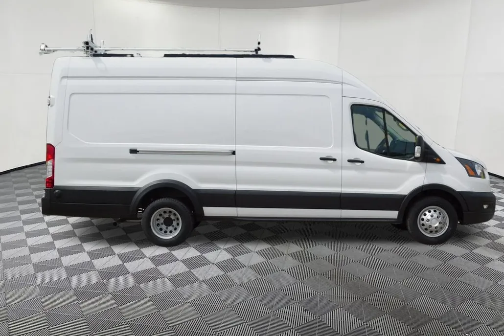 2024 Ford Transit Cargo Van photo 1