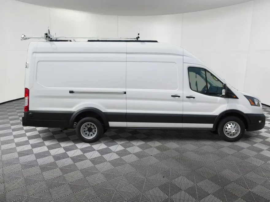 2024 Ford Transit Cargo Van photo 1