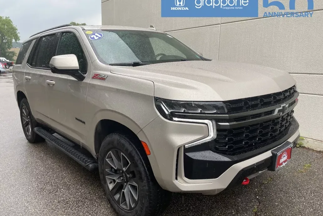 2021 Chevrolet Tahoe Z71 photo 1