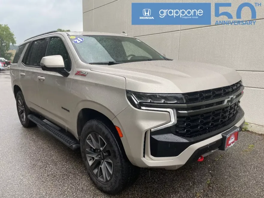 2021 Chevrolet Tahoe Z71 photo 1