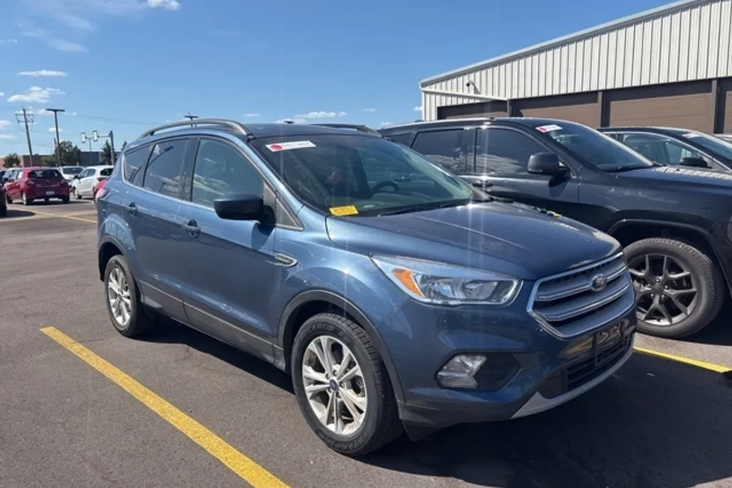 2018 Ford Escape SE photo 1