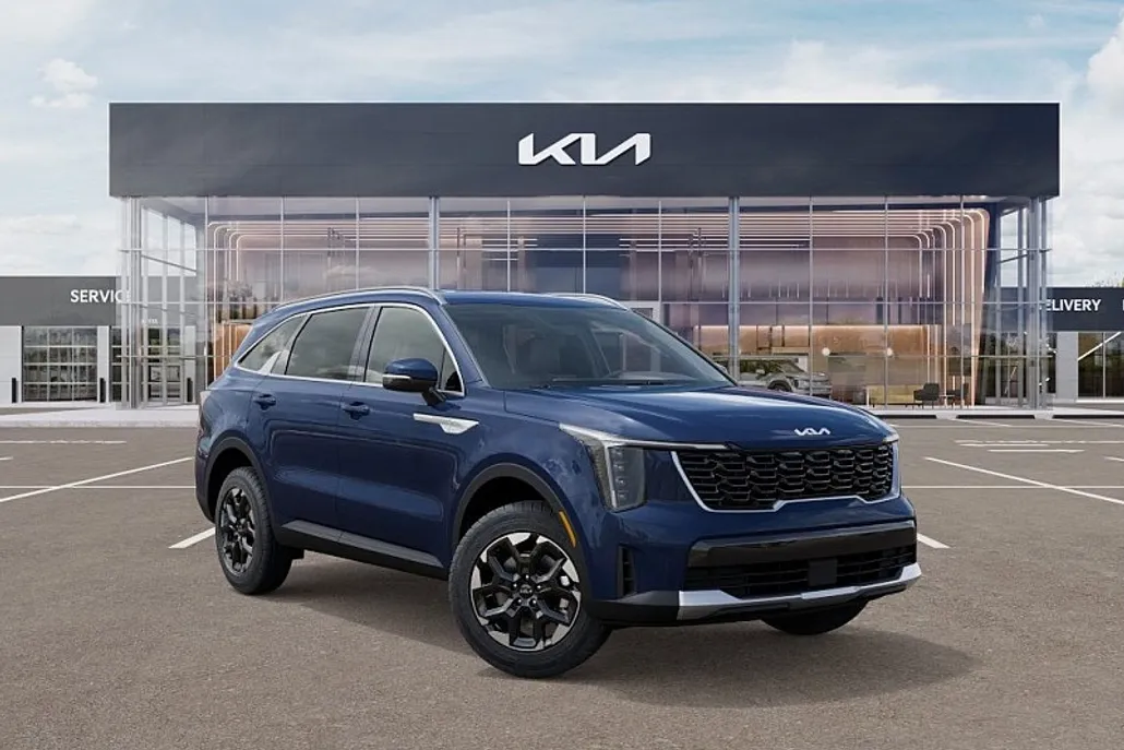2025 Kia Sorento S photo 1