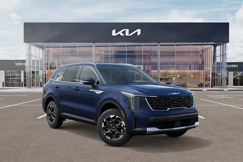 2025 Kia Sorento S photo 1