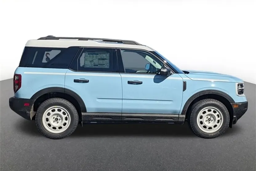2025 Ford Bronco Sport Heritage photo 1