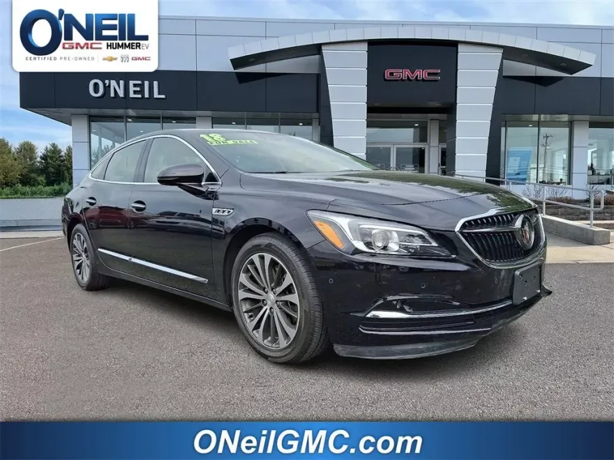2018 Buick LaCrosse Premium photo 1