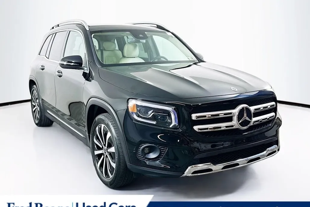 2021 Mercedes Benz GLB 250 4MATIC photo 1