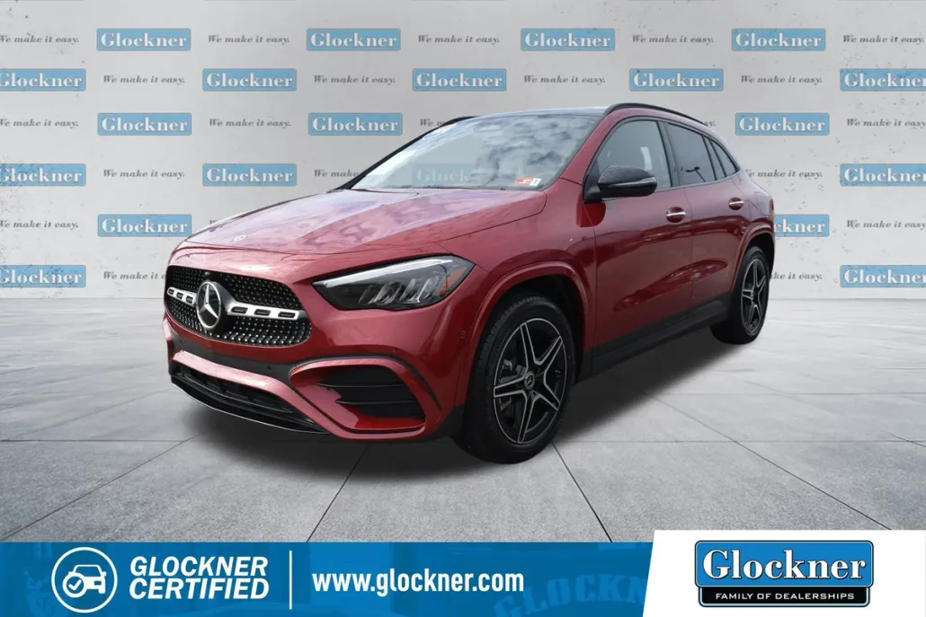 2024 Mercedes Benz GLA 250 4MATIC photo 1