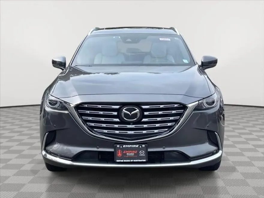 2023 Mazda CX-9 Signature photo 1