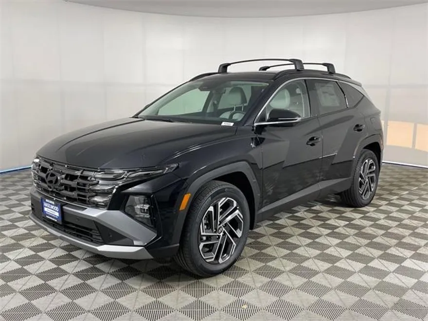 2025 Hyundai Tucson Hybrid Limited photo 1