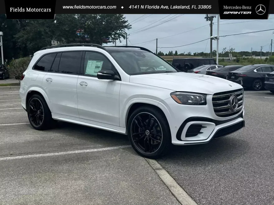 2025 Mercedes Benz GLS 450 4MATIC photo 1