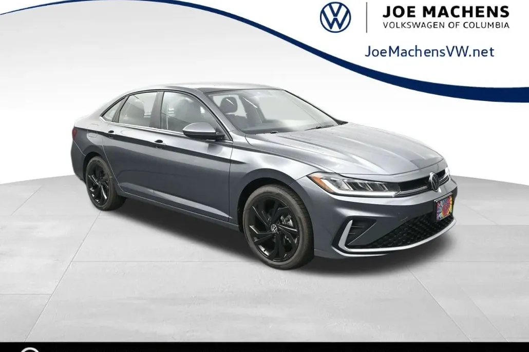 2026 Volkswagen Jetta 1.5T SE photo 1