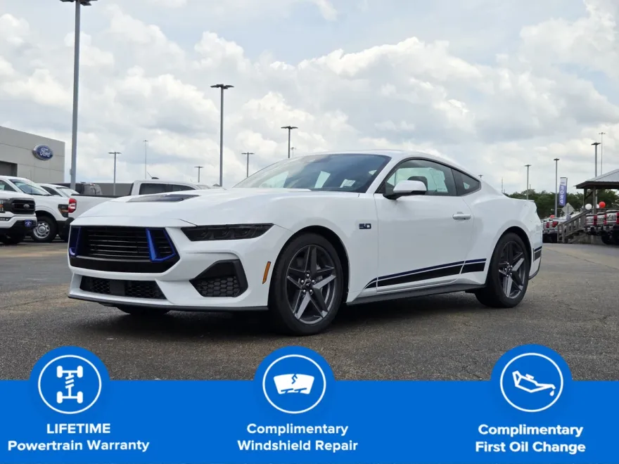 2025 Ford Mustang GT Premium photo 1