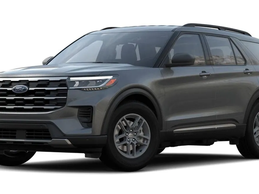 2025 Ford Explorer photo 1