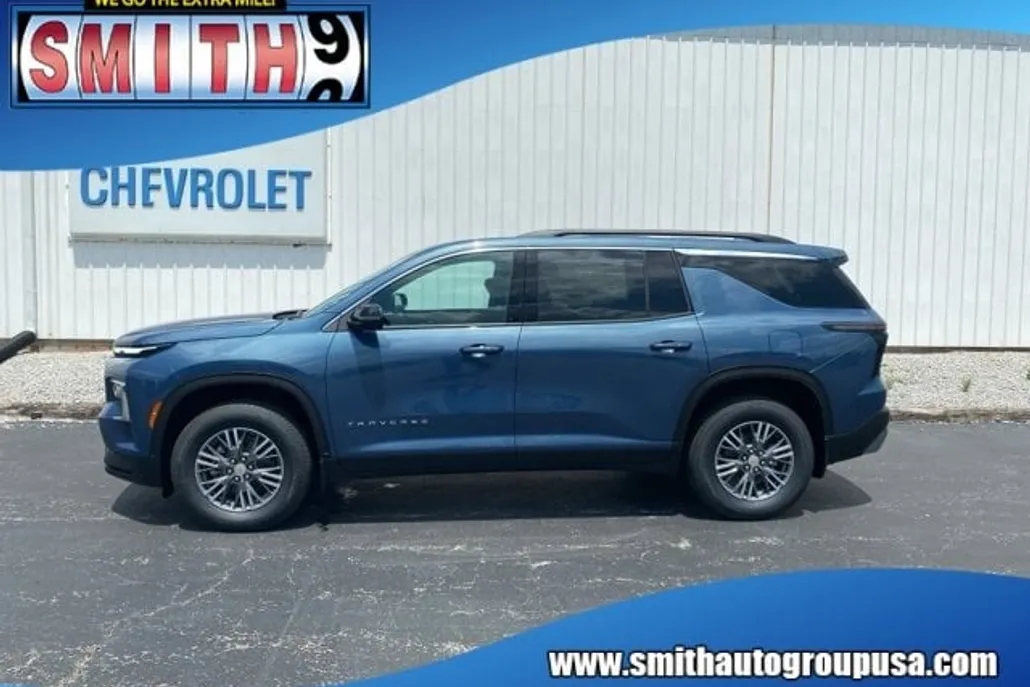 2025 Chevrolet Traverse photo 1