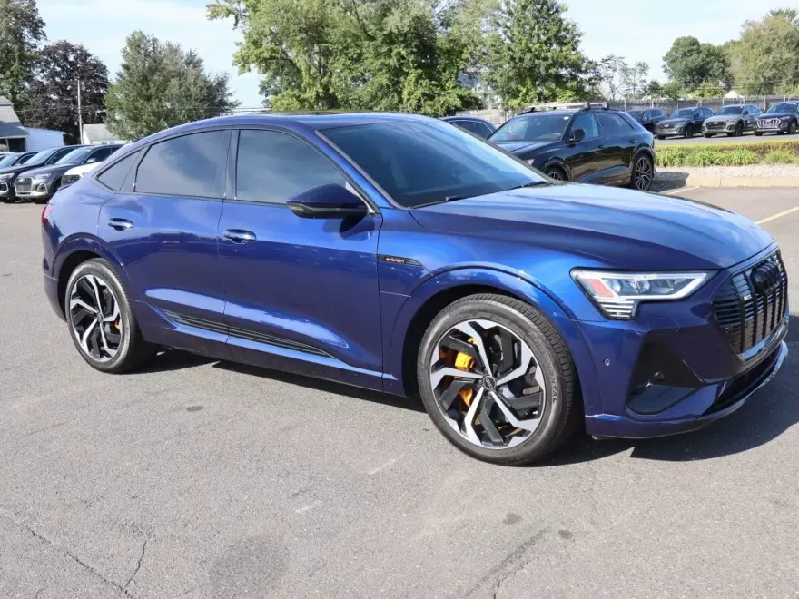 2022 Audi e-tron Sportback S line Premium Plus photo 1