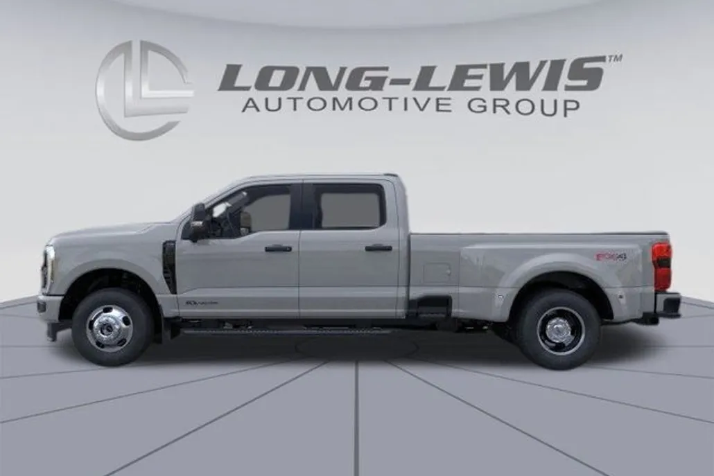 2026 Ford F-350 photo 1