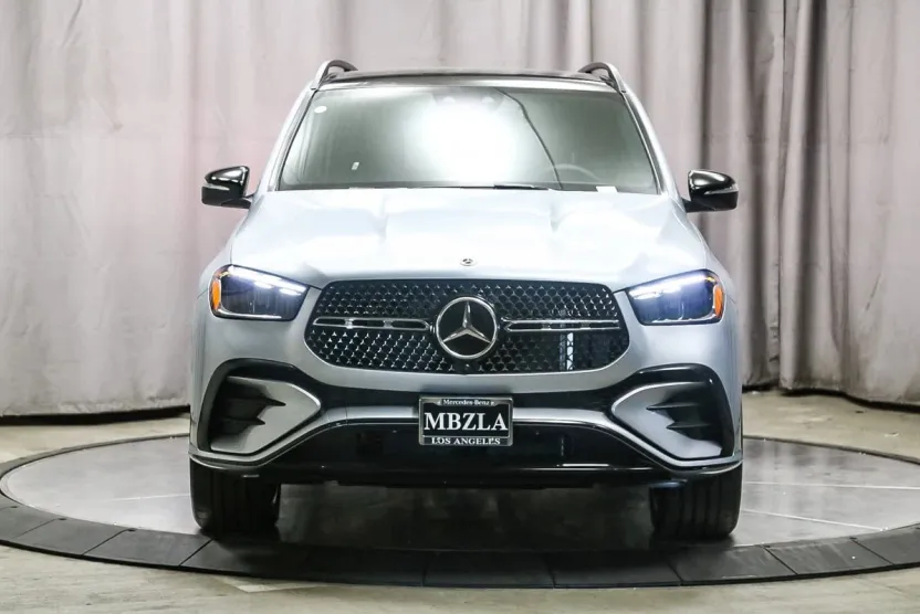 2025 Mercedes Benz GLE 580 4MATIC photo 1