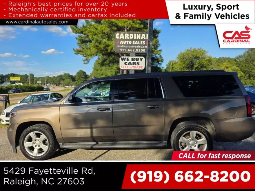 2016 Chevrolet Suburban LT photo 1