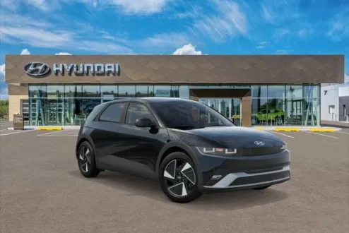 2025 Hyundai Ioniq 5 SE photo 2