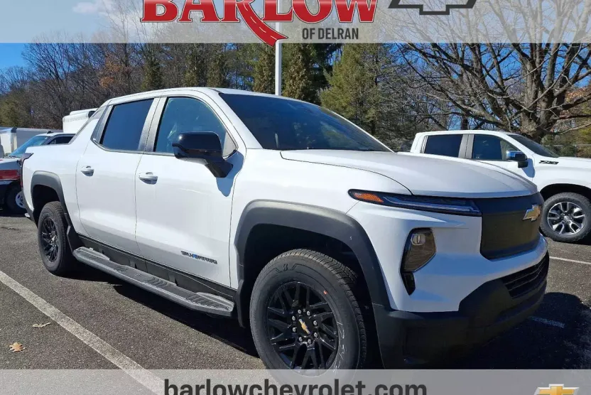 2024 Chevrolet Silverado EV Work Truck photo 1