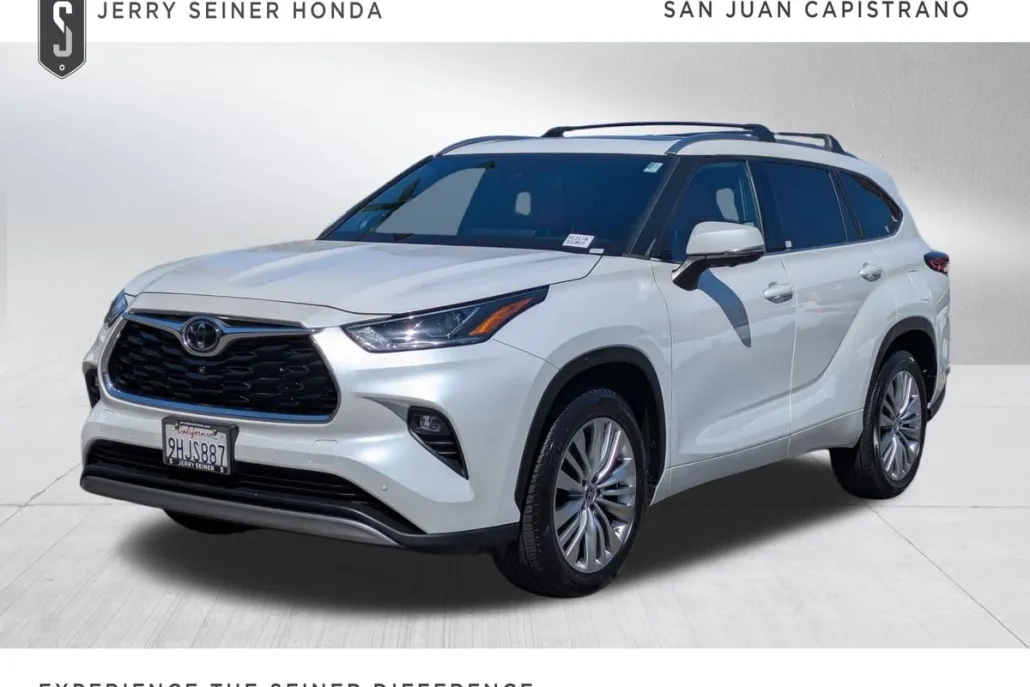 2023 Toyota Highlander Limited Platinum XLE XSE photo 1