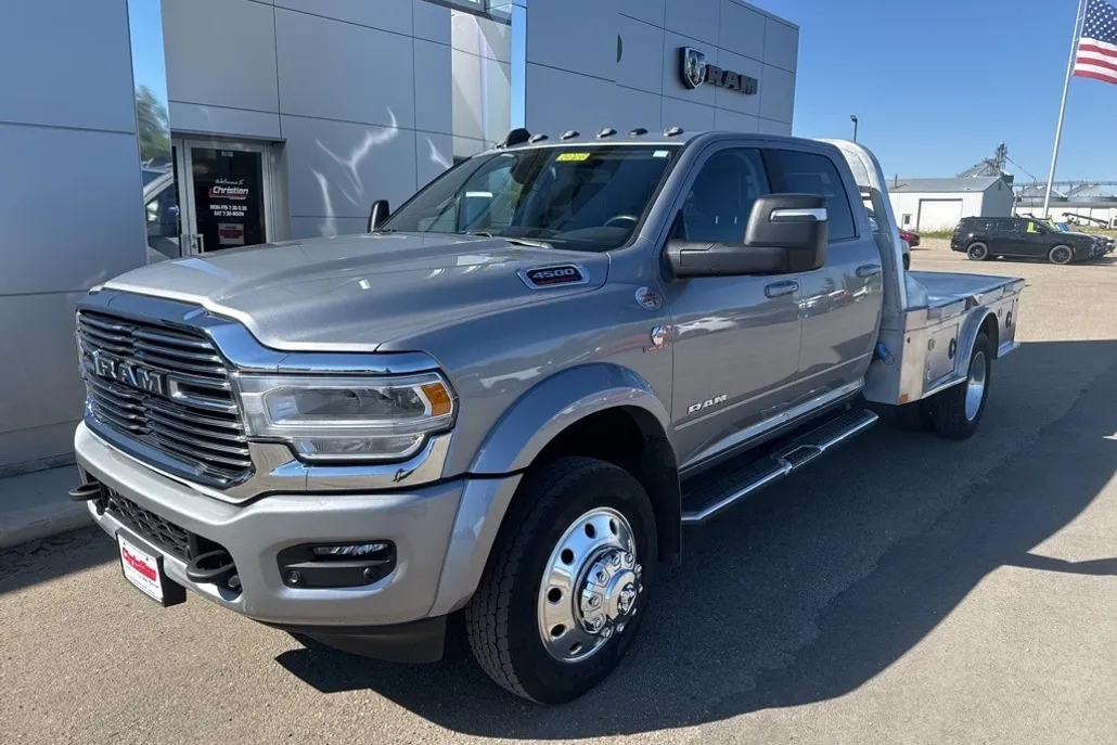 2023 Ram 4500 photo 1