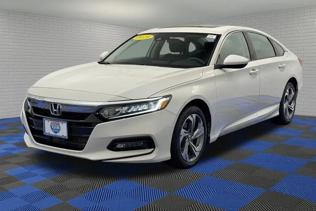 2019 Honda Accord EX 1.5T photo 1