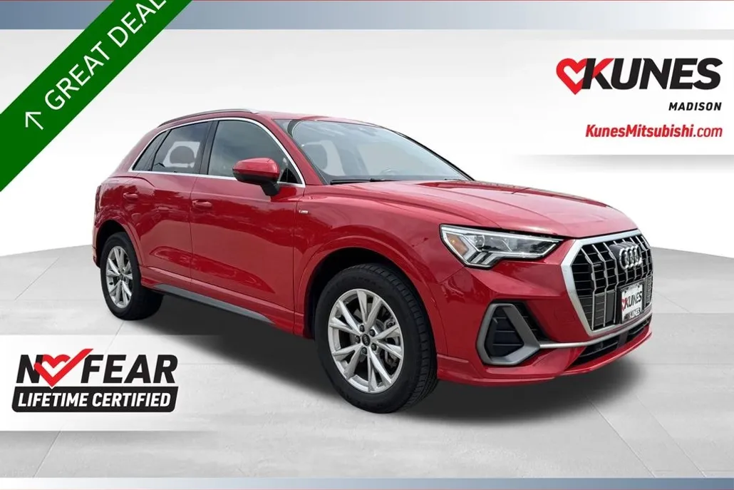 2023 Audi Q3 Premium S line photo 1