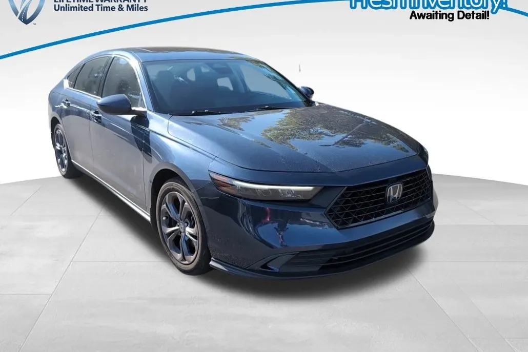 2023 Honda Accord EX photo 1
