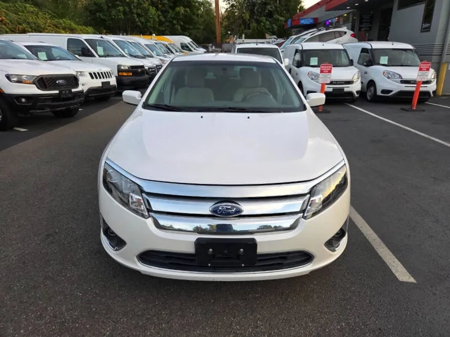 2011 Ford Fusion Hybrid photo 1