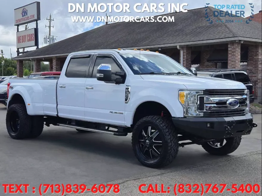2017 Ford F-350 XLT photo 1
