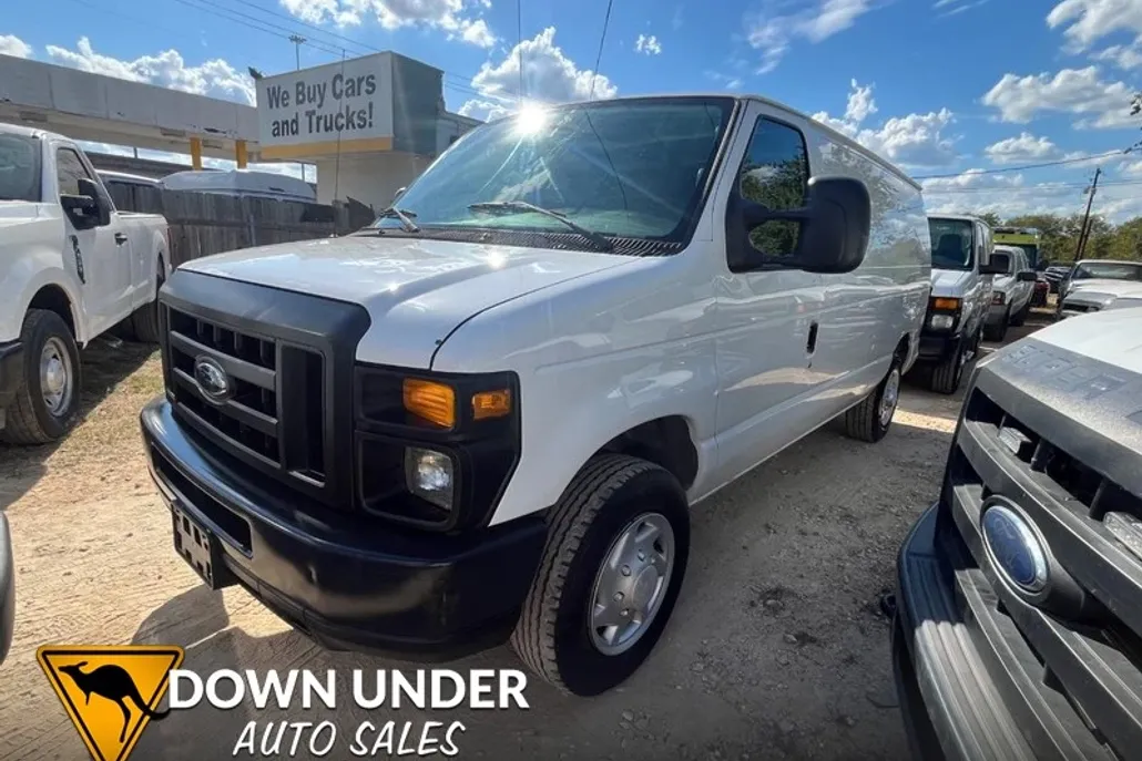 2008 Ford E-150 photo 1