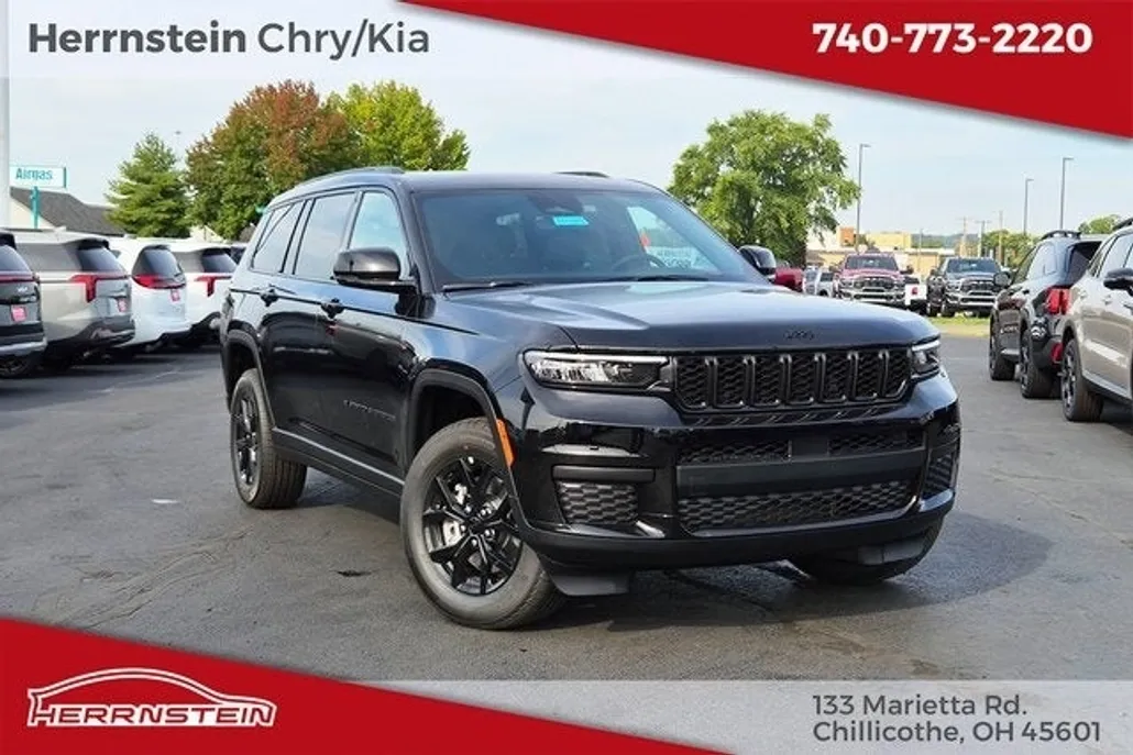 2025 Jeep Grand Cherokee Altitude photo 1