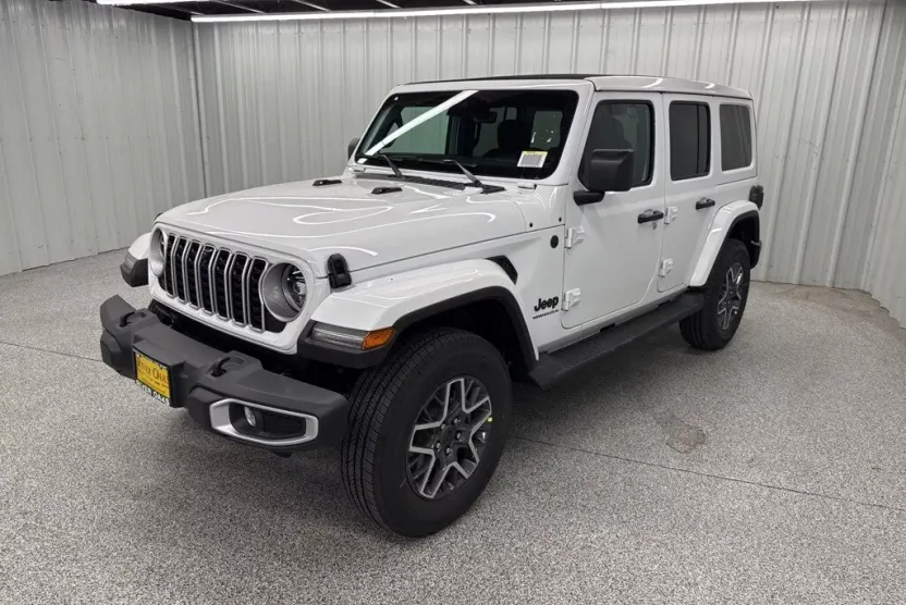 2025 Jeep Wrangler Sahara photo 1