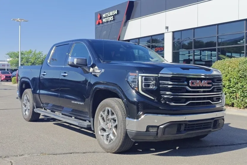 2024 Gmc Sierra 1500 SLT photo 1