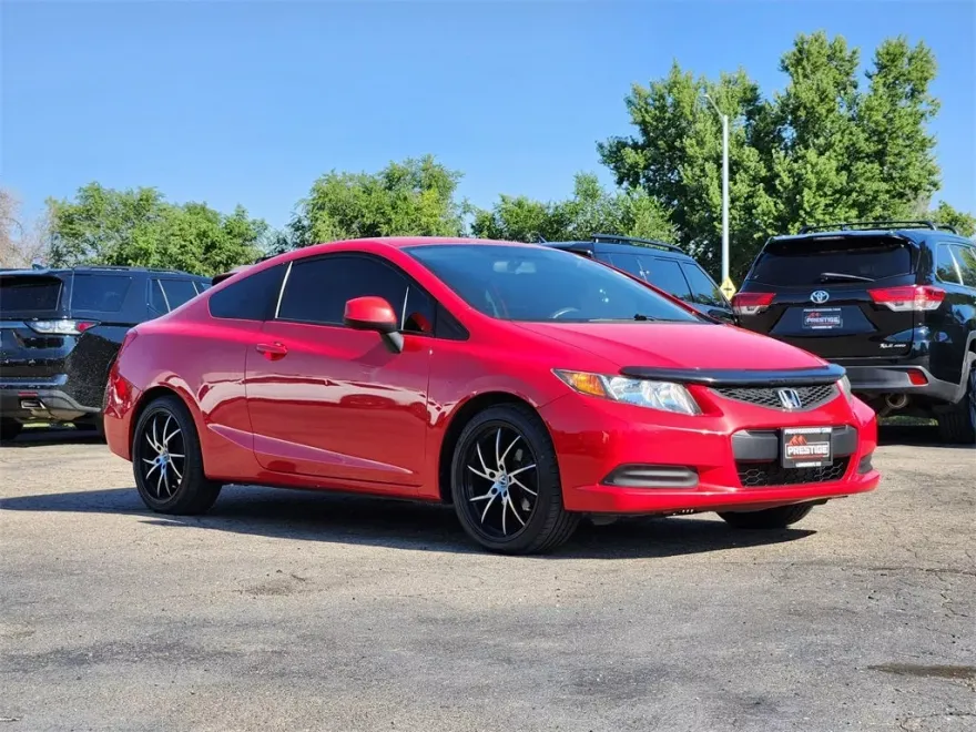 2012 Honda Civic LX photo 1