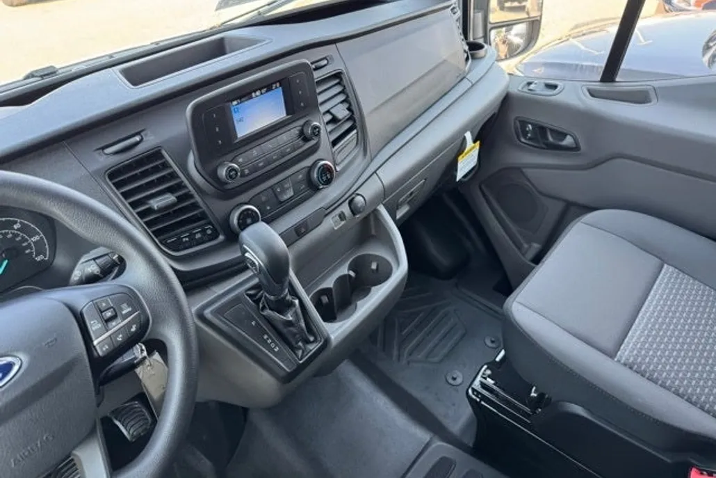 2025 Ford Transit photo 1