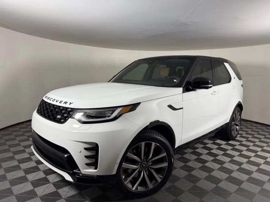 2025 Land Rover Discovery SE photo 1