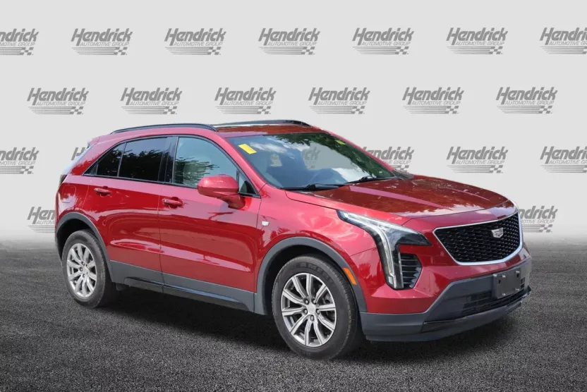 2019 Cadillac XT4 Sport photo 1