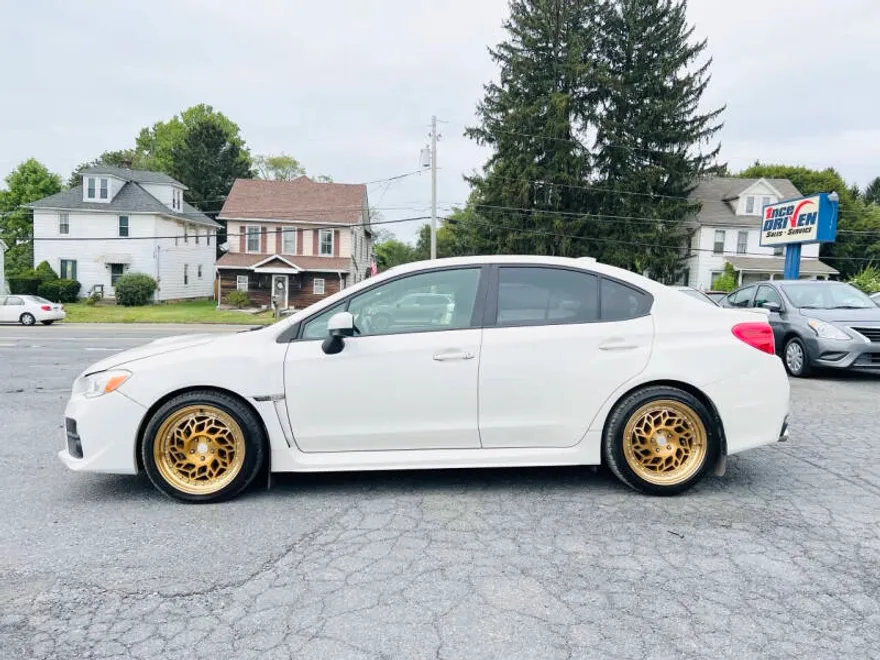2017 Subaru WRX photo 1