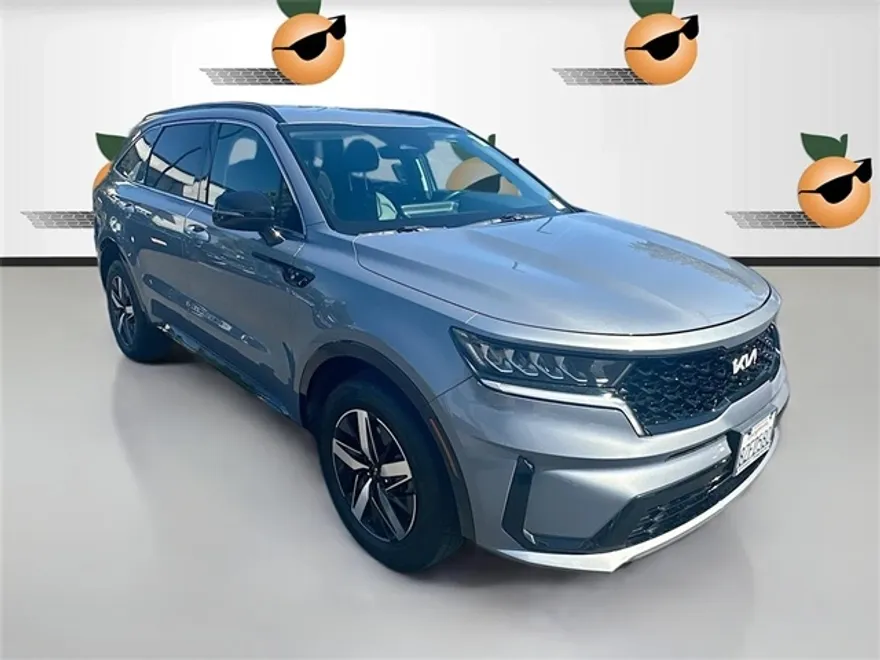 2022 Kia Sorento S photo 1