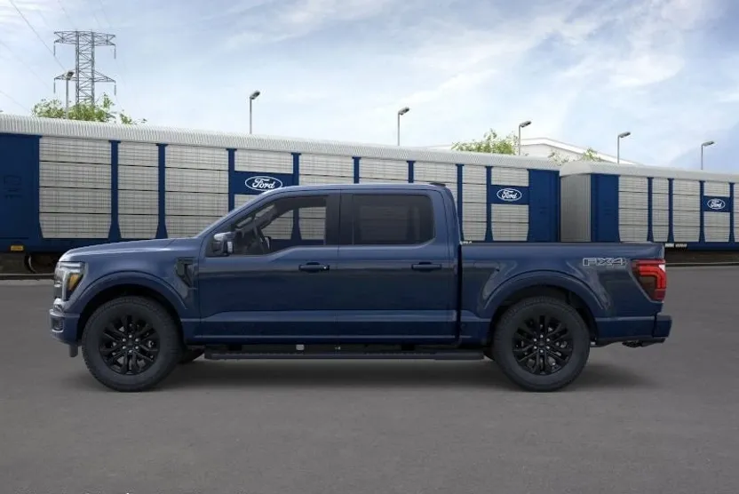 2025 Ford F-150 Lariat photo 1