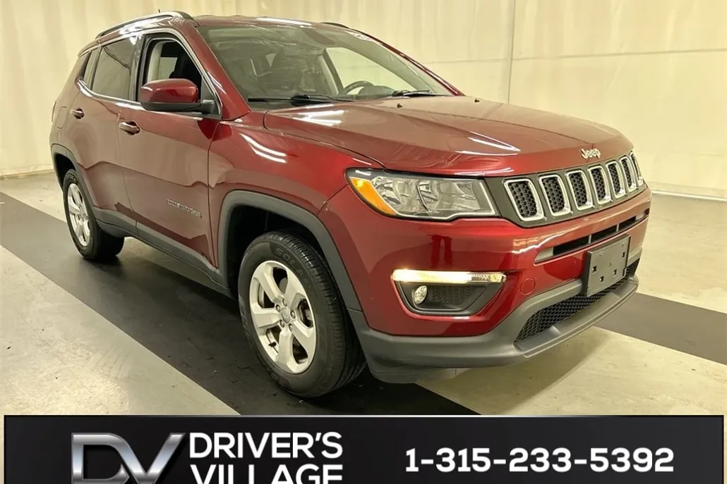 2021 Jeep Compass Latitude photo 1