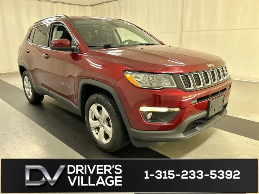 2021 Jeep Compass Latitude photo 1