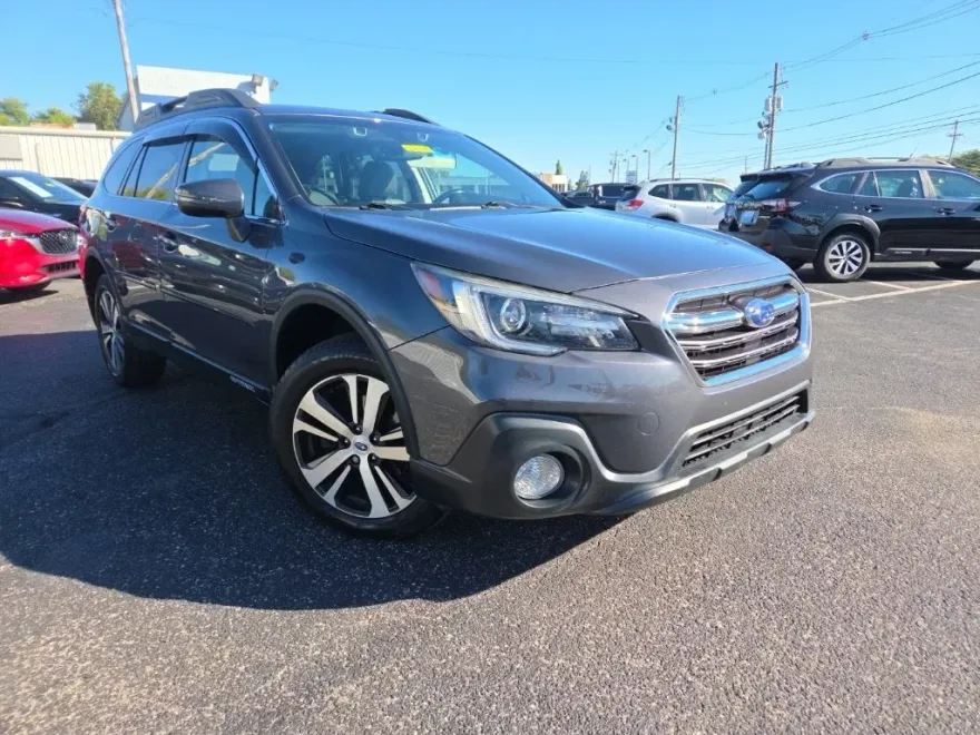 2019 Subaru Outback 3.6R Limited photo 1