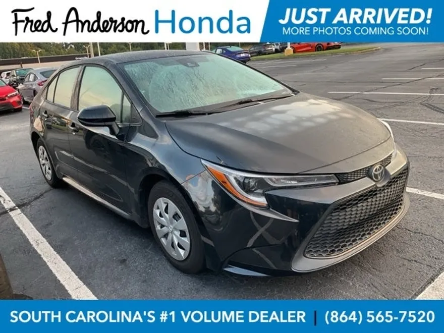 2022 Toyota Corolla L photo 1