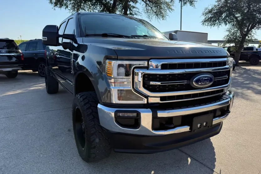 2020 Ford F-250 photo 1