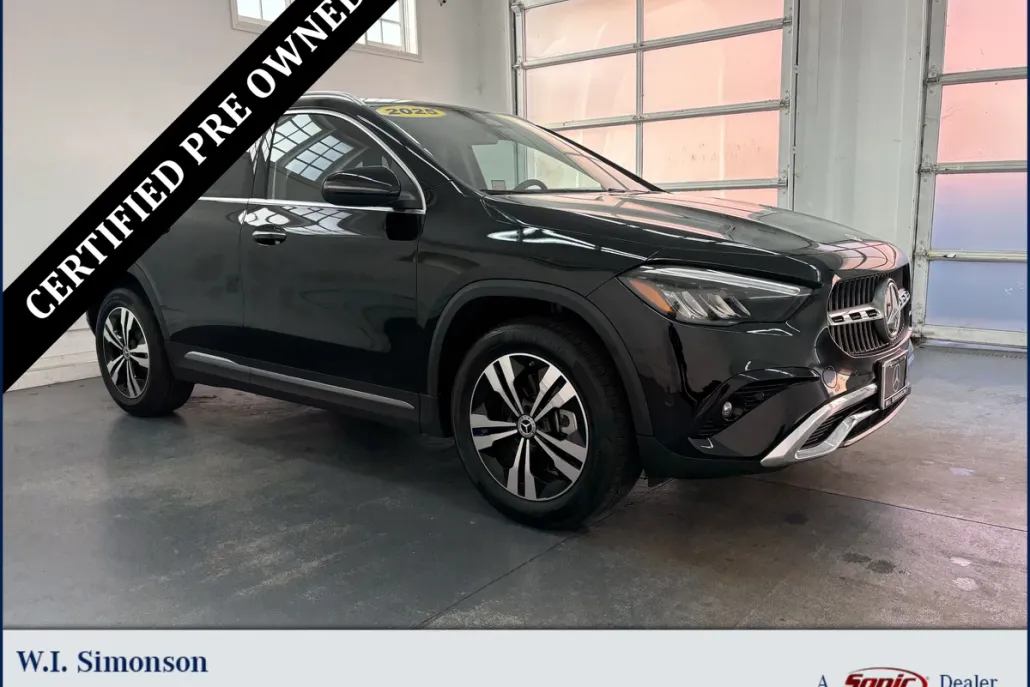 2025 Mercedes Benz GLA 250 photo 1