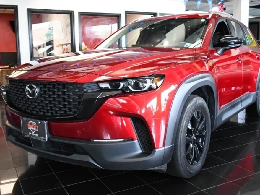2023 Mazda CX-50 2.5 Preferred Plus photo 1